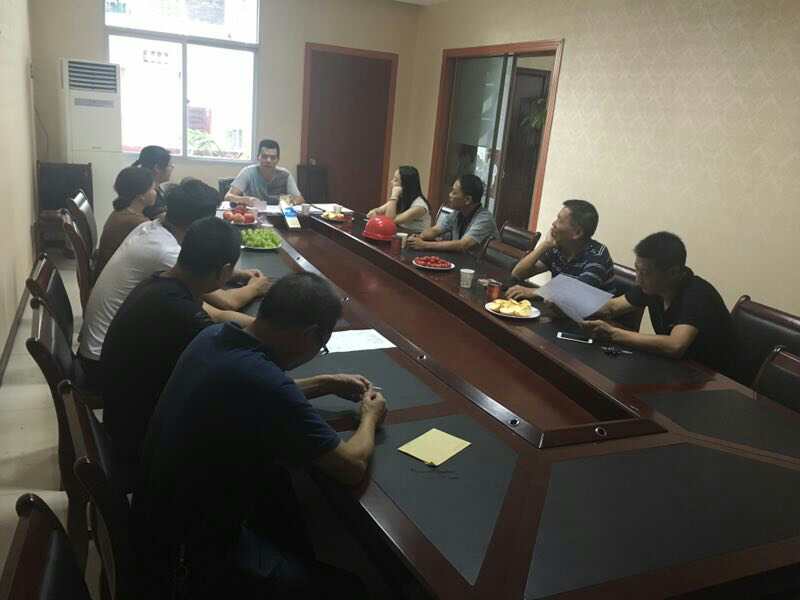 2017年7月1日黨員會議《會議主題：一、學習廖俊波找差距、抓落實主題組織生活會。二、學習袁毅同志在學習廖俊波同志先進事跡座談會上的講話。三、劉云山在福建調研時強調學習弘揚廖俊波同志崇高精神在為民實干中發(fā)揮先鋒模范作用的文章?！? onmousewheel=