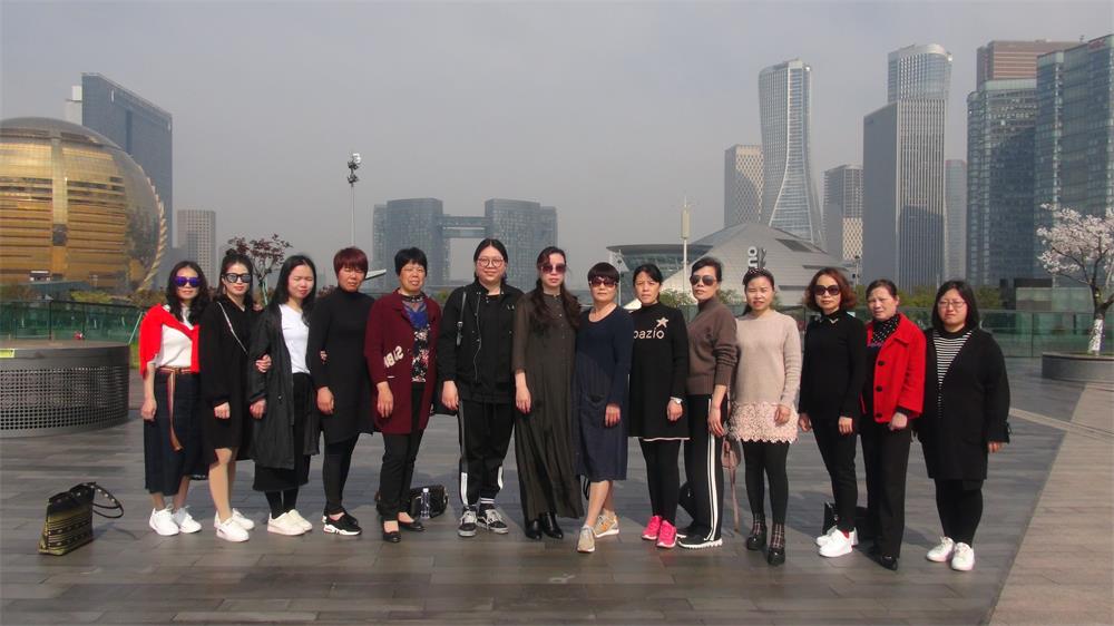 三·八婦女節(jié)公司組織杭州、烏鎮(zhèn)三日游