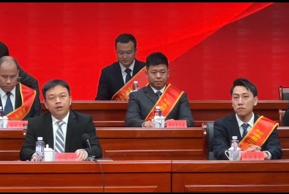 喜報！易順建工集團(tuán)榮獲“松溪縣2023年度納稅突出貢獻(xiàn)企業(yè)”稱號